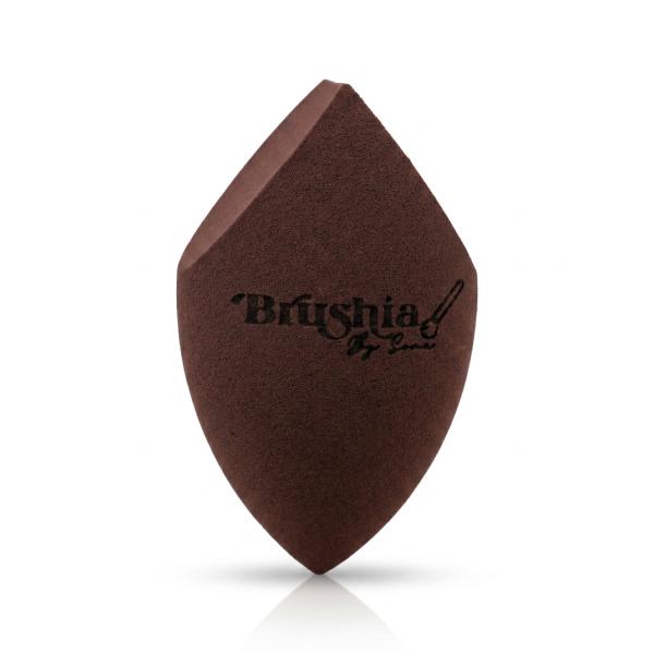dark brown beauty blender